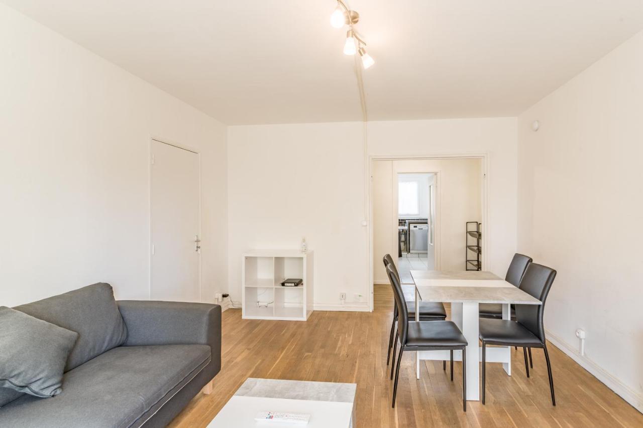 Spacieux Appartement - 6 Personnes - Parking Gratuit Saint-André-les-Vergers Dış mekan fotoğraf