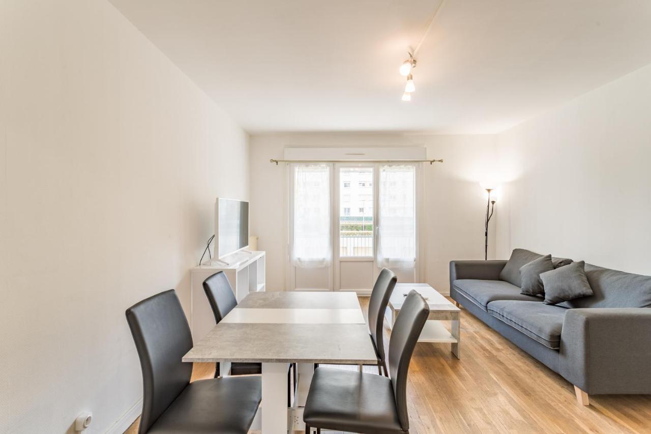 Spacieux Appartement - 6 Personnes - Parking Gratuit Saint-André-les-Vergers Dış mekan fotoğraf