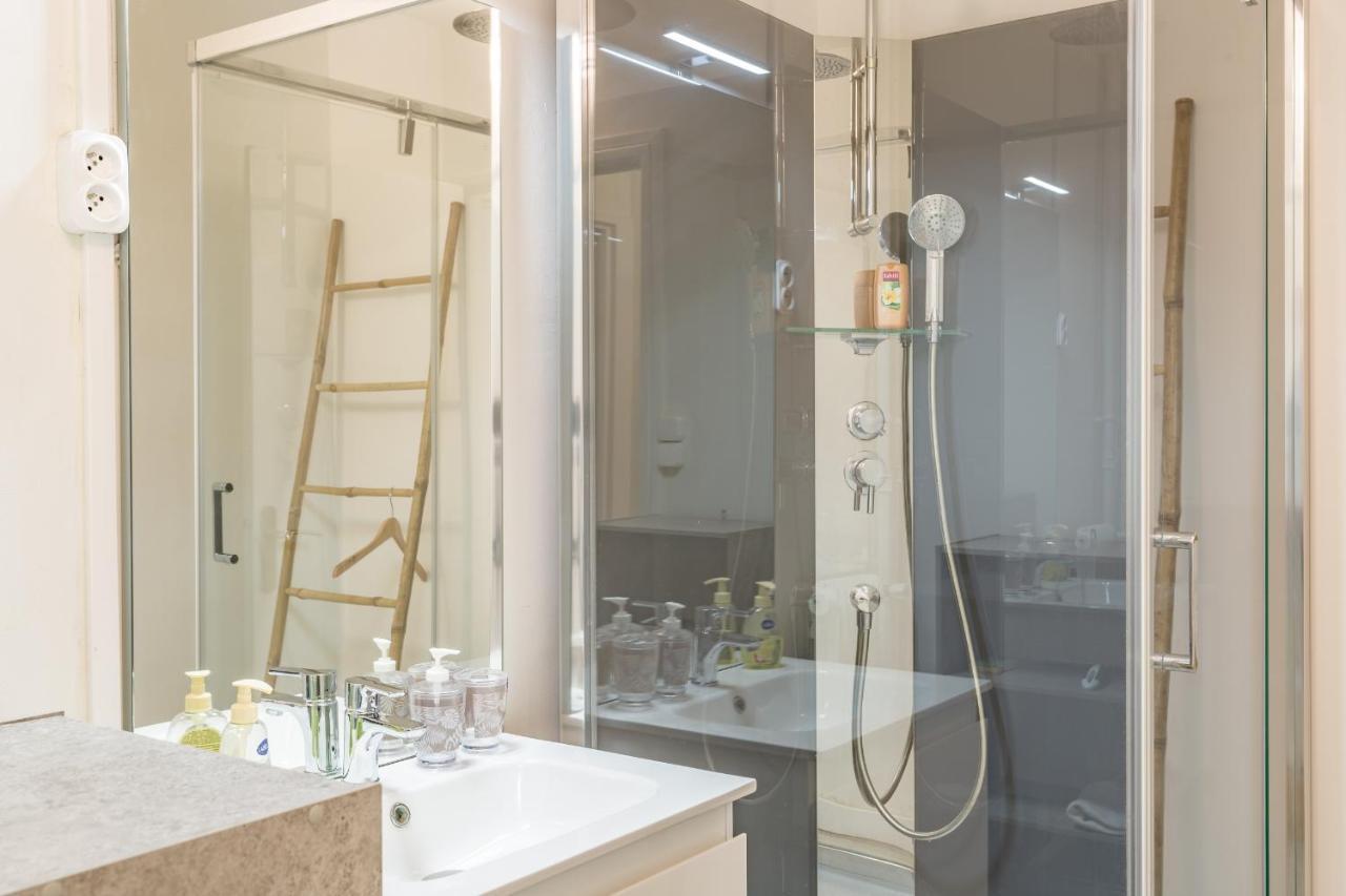 Spacieux Appartement - 6 Personnes - Parking Gratuit Saint-André-les-Vergers Dış mekan fotoğraf